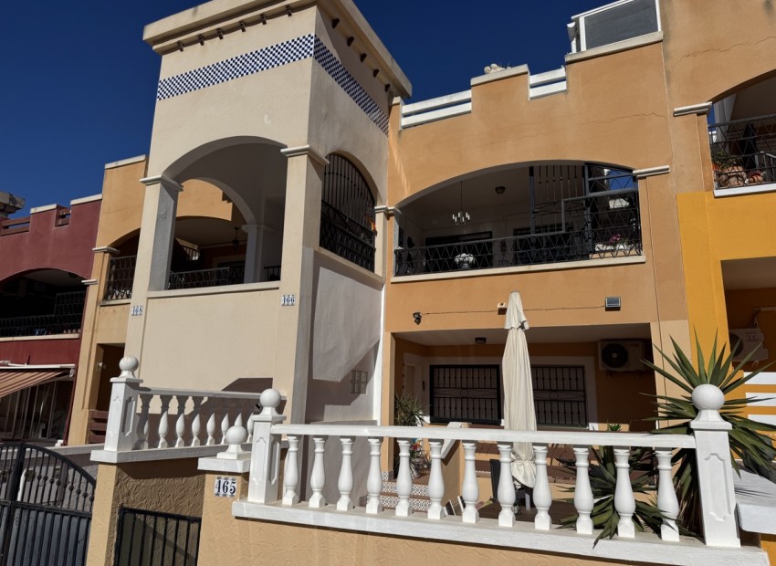 Sale - Apartment / Flat -
Los Altos