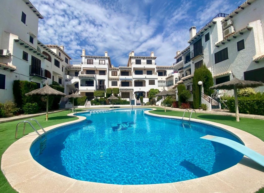 Sale - Apartment / Flat -
Orihuela Costa* - Cabo Roig