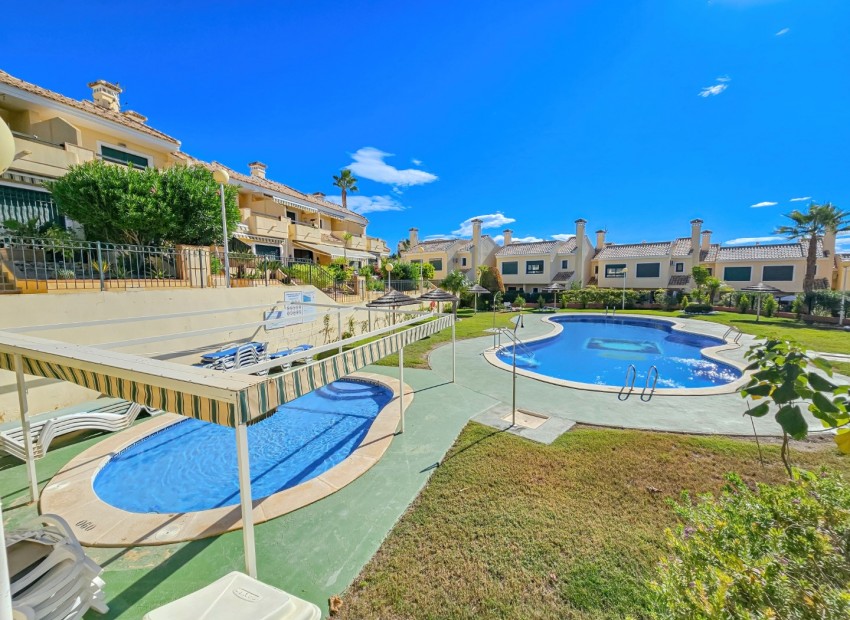 Sale - Apartment / Flat -
Orihuela Costa* - Campoamor*