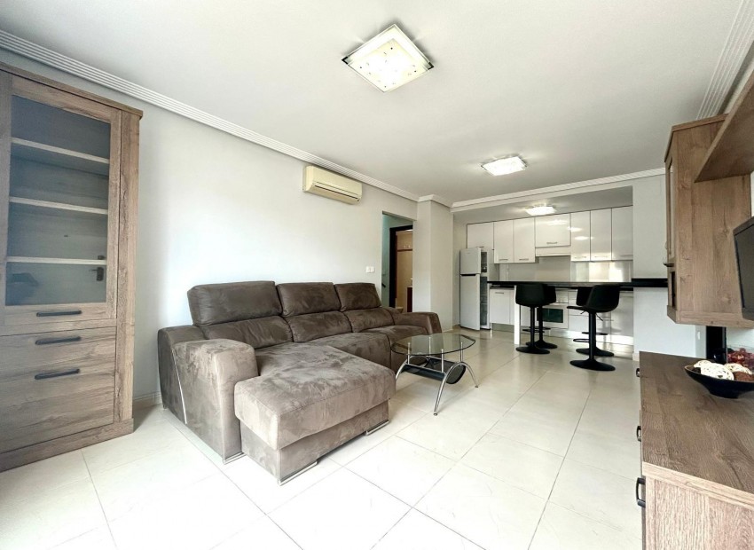 Sale - Apartment / Flat -
Orihuela Costa* - La Zenia