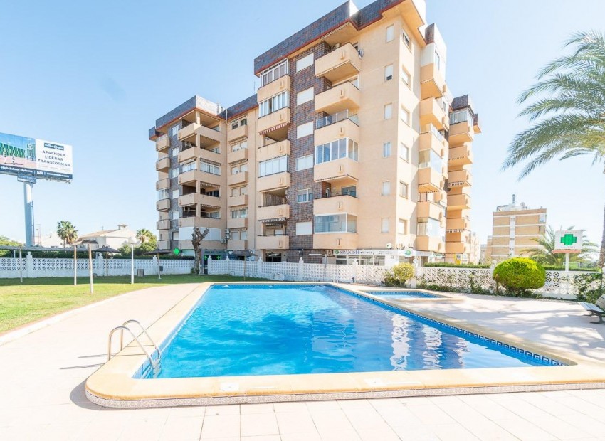 Sale - Apartment / Flat -
Orihuela Costa* - La Zenia