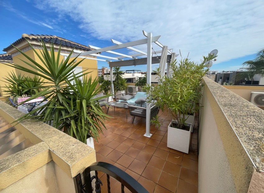 Sale - Apartment / Flat -
Orihuela Costa* - Lomas de Cabo Roig*