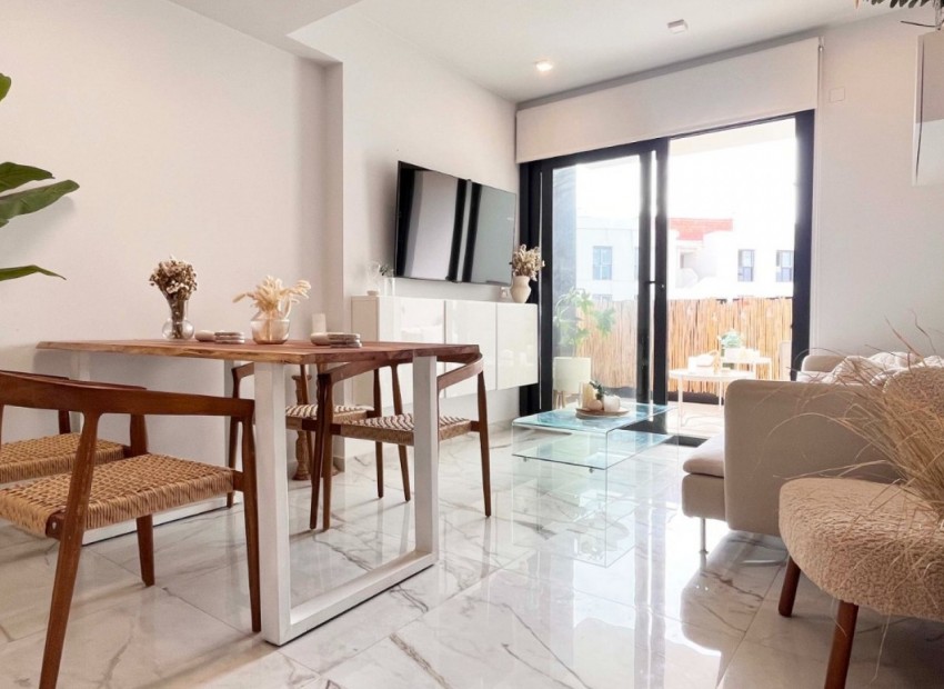 Sale - Apartment / Flat -
Orihuela Costa* - Los Altos*