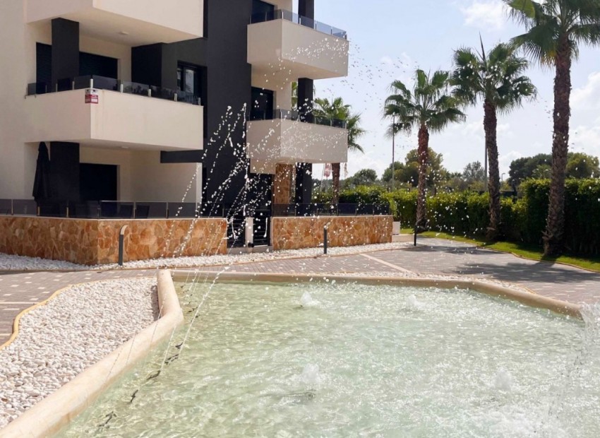 Sale - Apartment / Flat -
Orihuela Costa* - Los Altos*