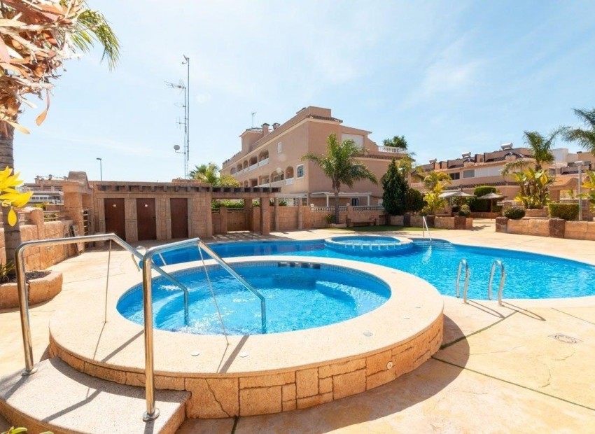 Sale - Apartment / Flat -
Orihuela Costa* - Los Dolses