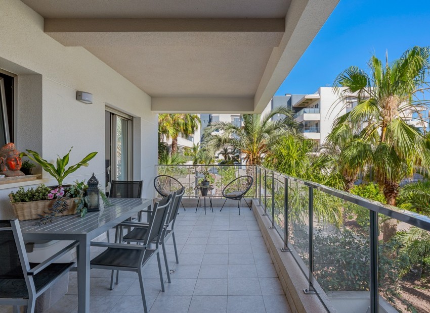 Sale - Apartment / Flat -
Orihuela Costa* - Los Dolses