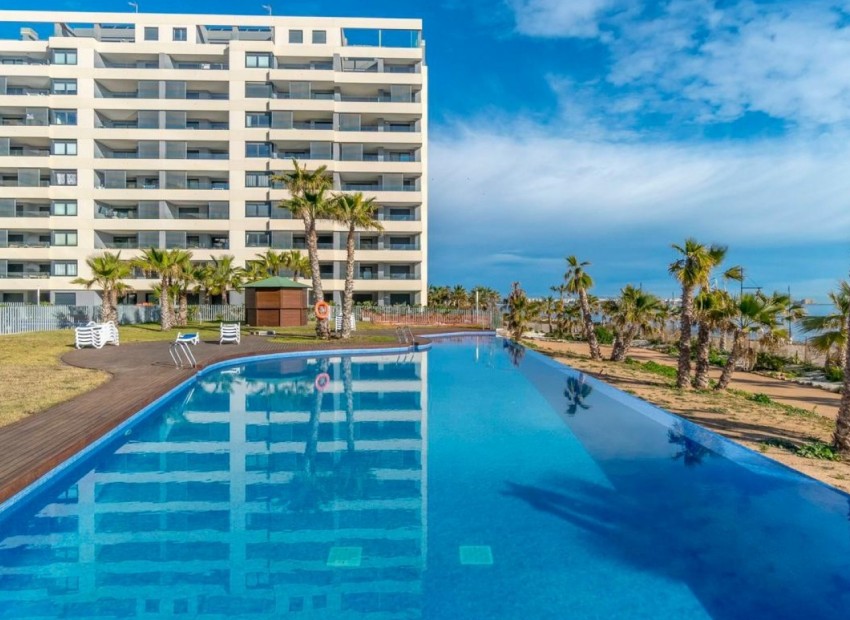 Sale - Apartment / Flat -
Orihuela Costa - Punta Prima