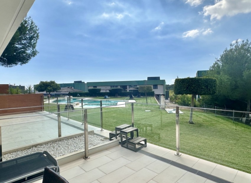 Sale - Apartment / Flat -
Orihuela Costa* - Villamartin*