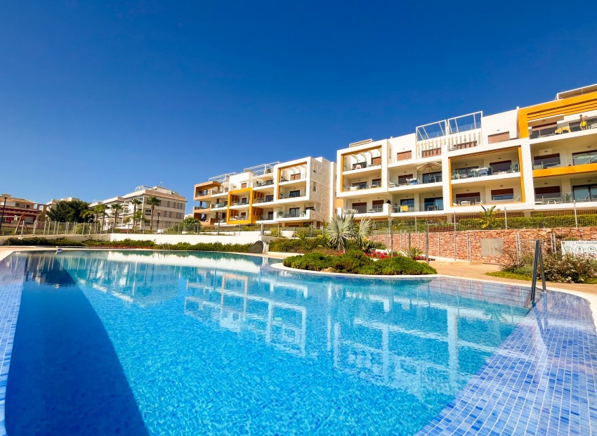 Sale - Apartment / Flat -
Orihuela Costa - Villamartin