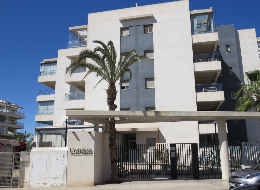 Sale - Apartment / Flat -
Orihuela Costa - Villamartín