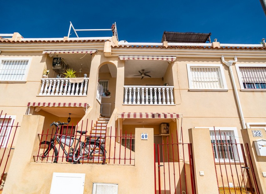 Sale - Apartment / Flat -
Orihuela* - La Matanza