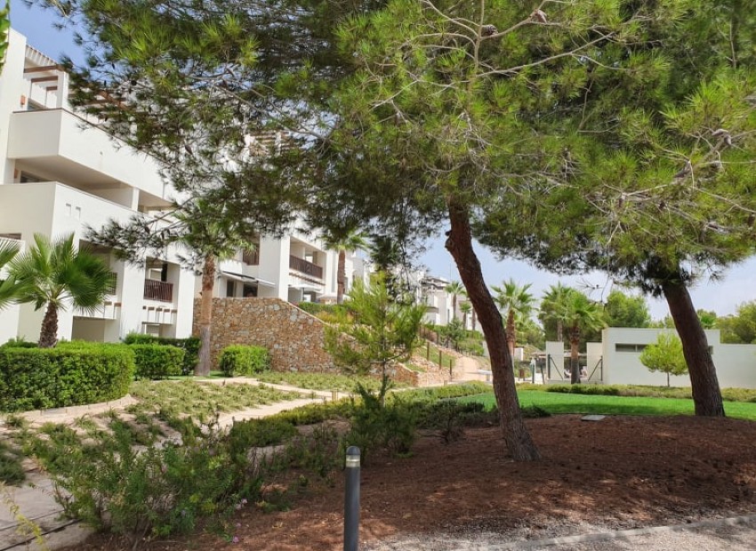 Sale - Apartment / Flat -
Orihuela* - Las colinas