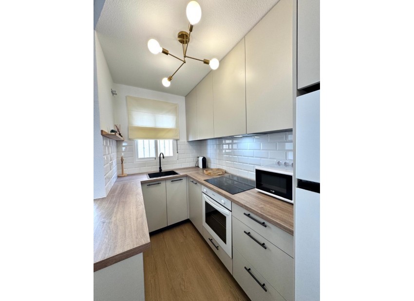 Sale - Apartment / Flat -
Orihuela* - Las Filipinas