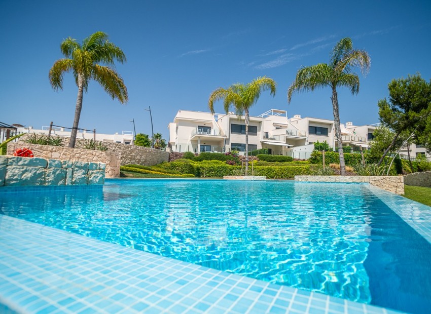 Sale - Apartment / Flat -
Pilar de la Horedada* - Lo Romero Golf