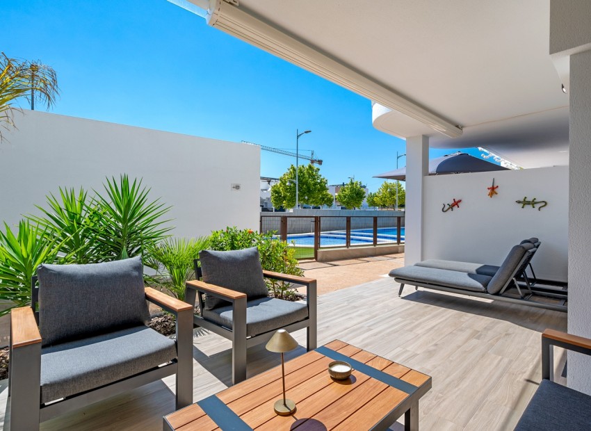 Sale - Apartment / Flat -
Pilar de la Horedada* - Pilar de la Horadada*