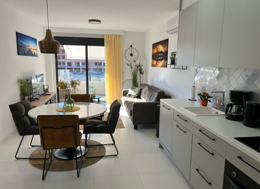 Sale - Apartment / flat -
San Miguel de Salinas