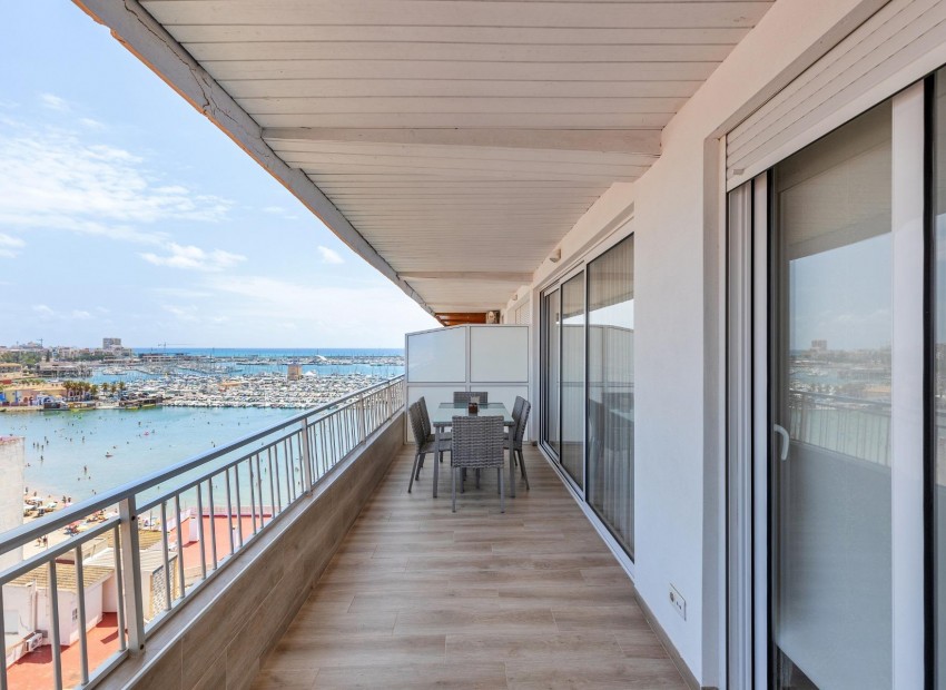 Sale - Apartment / Flat -
Torrevieja* - Acequion