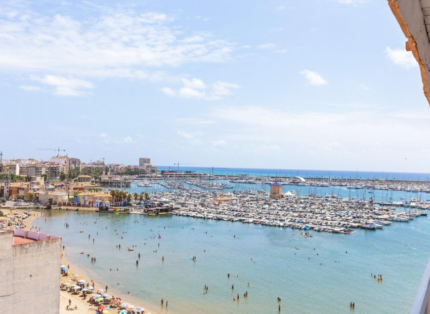 Sale - Apartment / Flat -
Torrevieja* - Acequion