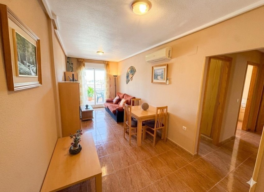 Sale - Apartment / Flat -
Torrevieja* - Centro