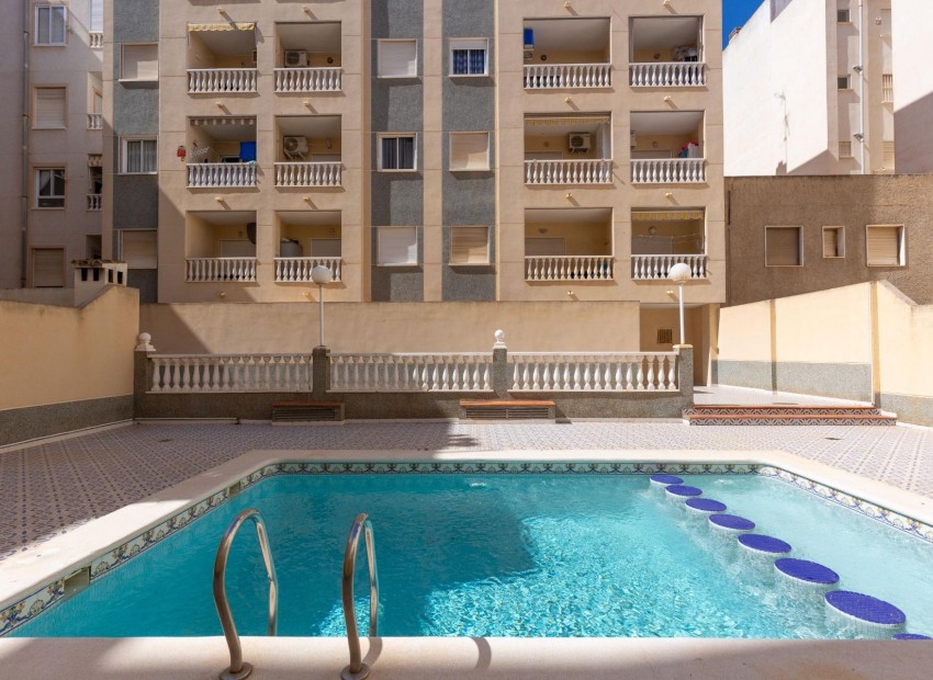 Sale - Apartment / Flat -
Torrevieja* - Estacion de autobuses