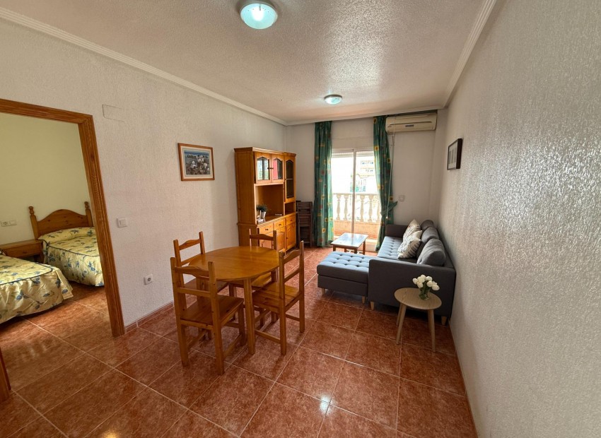 Sale - Apartment / Flat -
Torrevieja* - Estacion de autobuses
