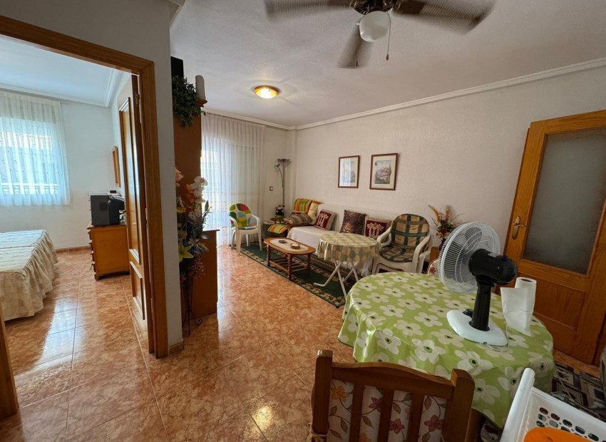 Sale - Apartment / Flat -
Torrevieja* - Estacion de autobuses