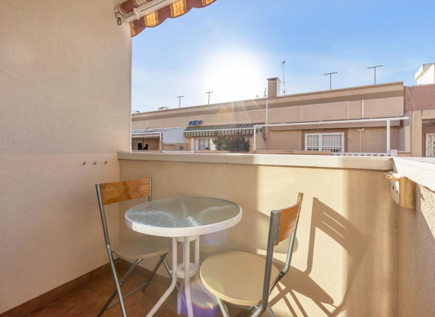 Sale - Apartment / Flat -
Torrevieja* - Estacion de autobuses