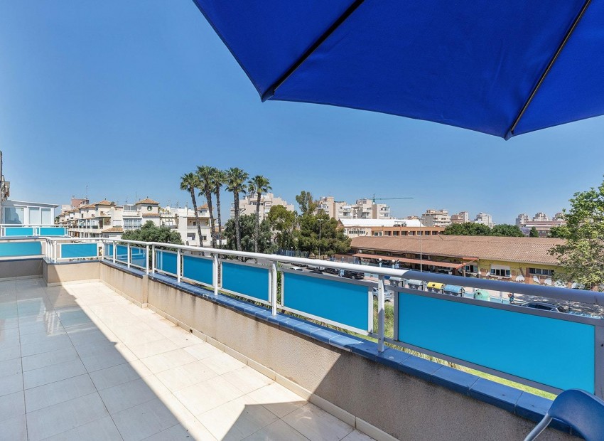 Sale - Apartment / Flat -
Torrevieja* - Estacion de autobuses