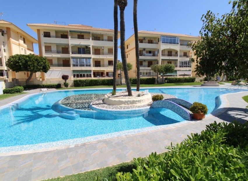 Sale - Apartment / Flat -
Torrevieja* - La Mata