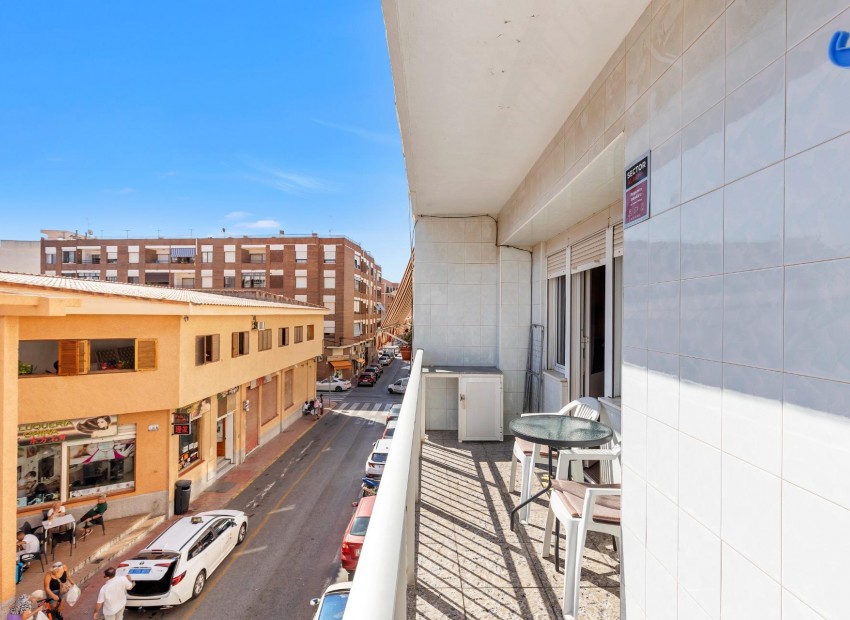 Sale - Apartment / Flat -
Torrevieja* - Las Calas*