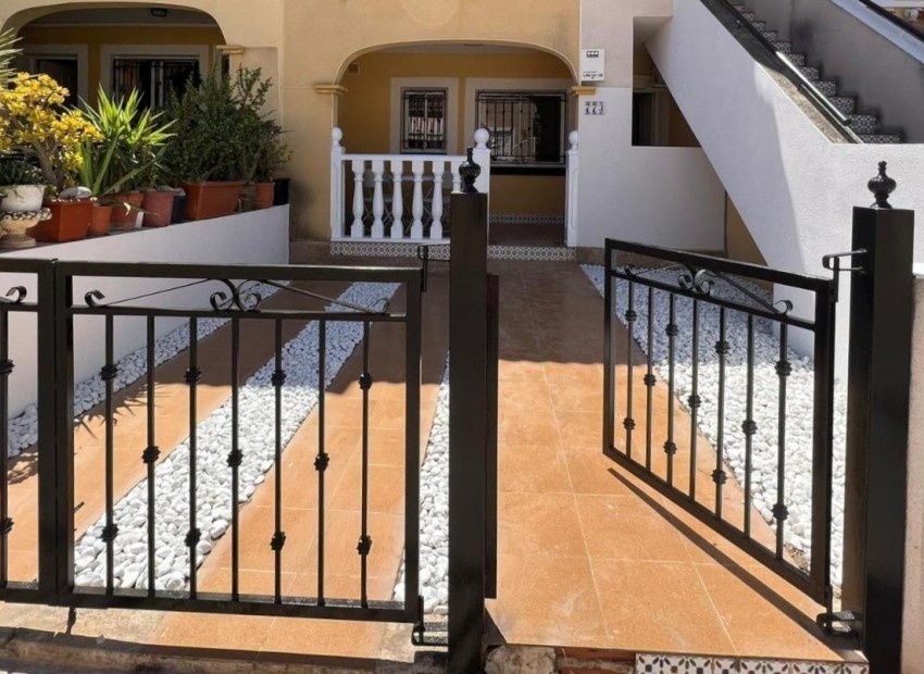 Sale - Apartment / Flat -
Torrevieja* - Los Balcones - Los Altos del Edén