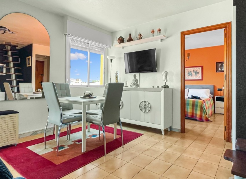 Sale - Apartment / Flat -
Torrevieja* - Mar Azul