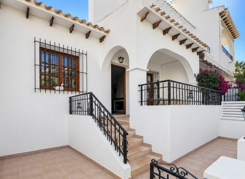 Sale - Apartment / Flat -
Torrevieja* - Nueva Torrevieja - Aguas Nuevas
