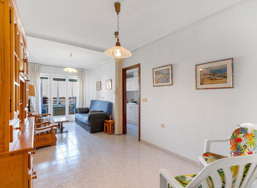 Sale - Apartment / Flat -
Torrevieja* - Playa de los locos