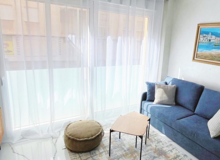 Sale - Apartment / Flat -
Torrevieja* - Playa del Cura*