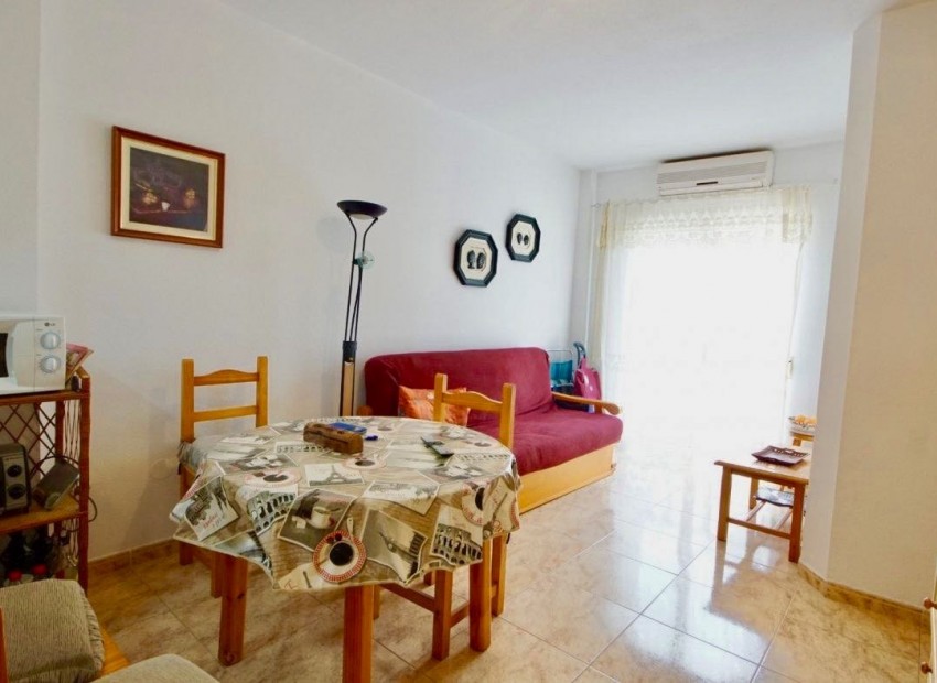 Sale - Apartment / Flat -
Torrevieja* - Playa del cura
