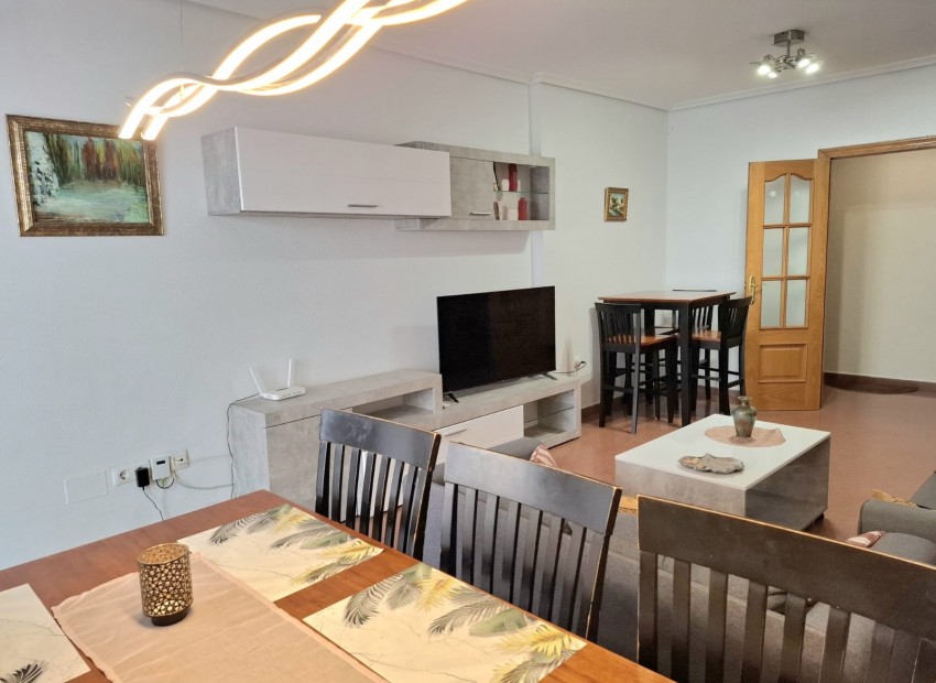 Sale - Apartment / Flat -
Torrevieja* - Puerto