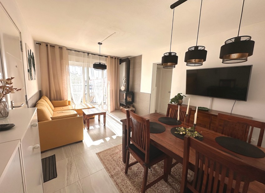 Sale - Apartment / Flat -
Torrevieja - San Luis