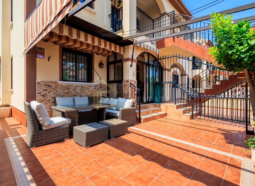 Sale - Apartment / Flat -
Torrevieja* - Torreblanca