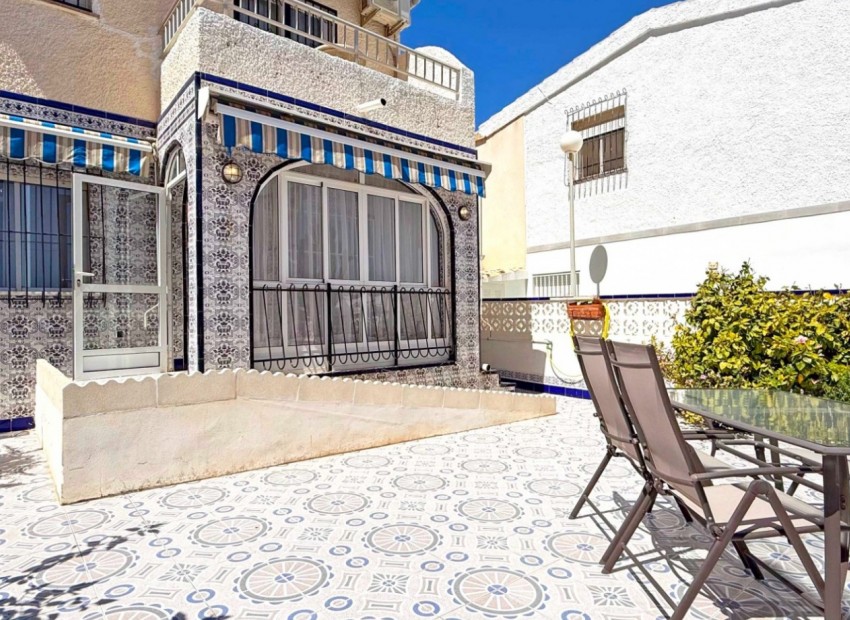 Sale - Apartment / Flat -
Torrevieja* - Torrelamata - La Mata