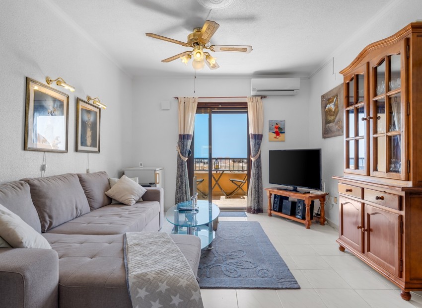 Sale - Apartment / Flat -
Torrevieja - Torrevieja - Aguas Nuevas