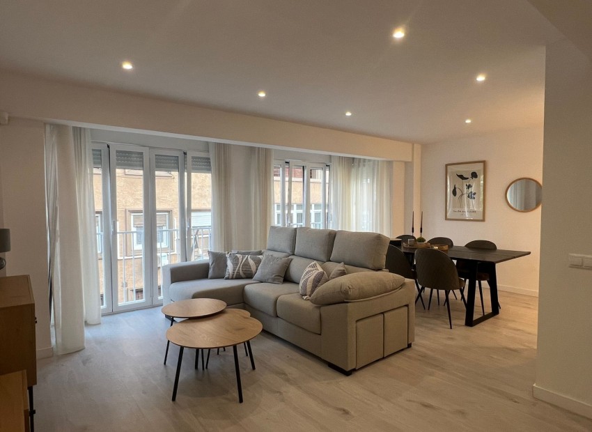 Sale - Apartment / Flat -
Torrevieja* - Torrevieja