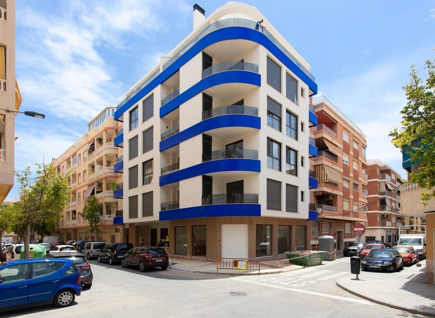 Sale - Apartment / Flat -
Torrevieja* - Torrevieja