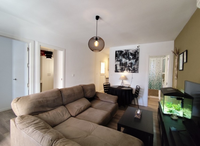 Sale - Apartment / Flat -
Torrevieja* - Torrevieja
