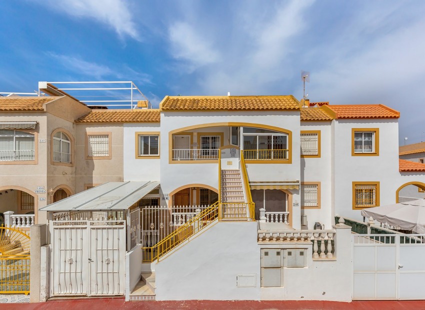 Sale - Apartment / Flat -
Torrevieja