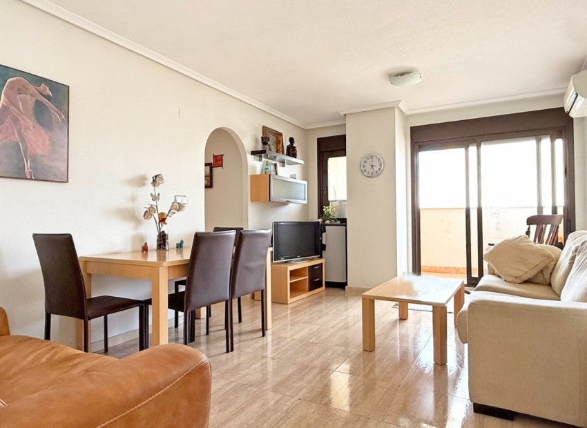 Sale - Apartment / Flat -
Torrevieja*