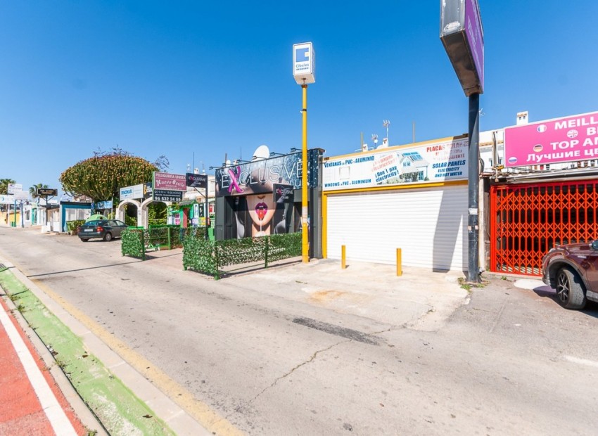 Sale - Commercial -
Orihuela Costa* - La Regia