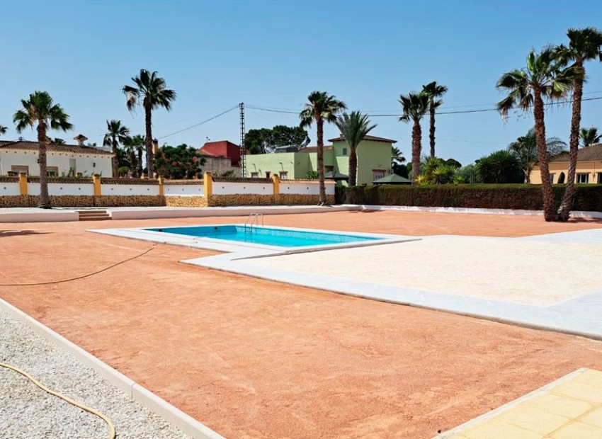 Sale - Finca / Country Property -
Catral* - Catral - Country