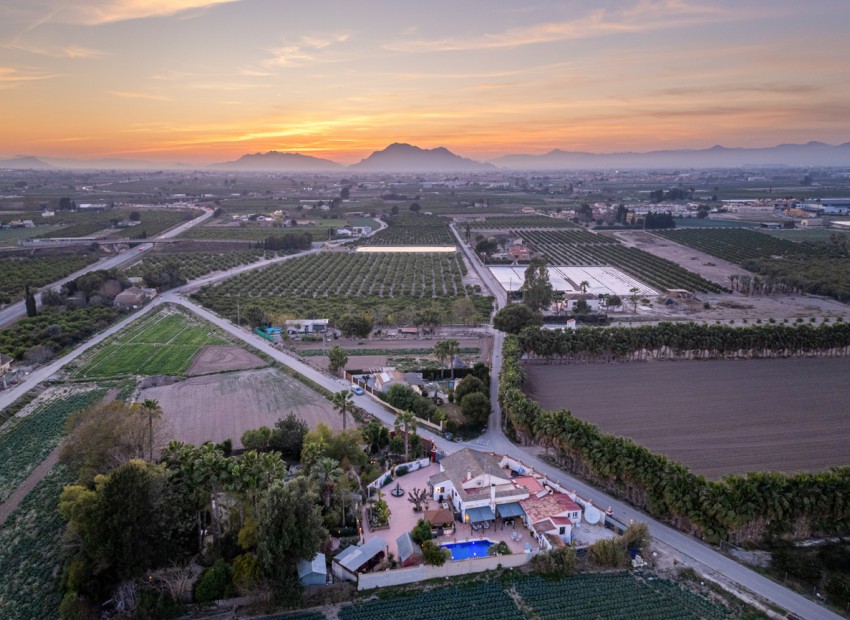 Sale - Finca / Country Property -
Daya Nueva - Daya Nueva - Country