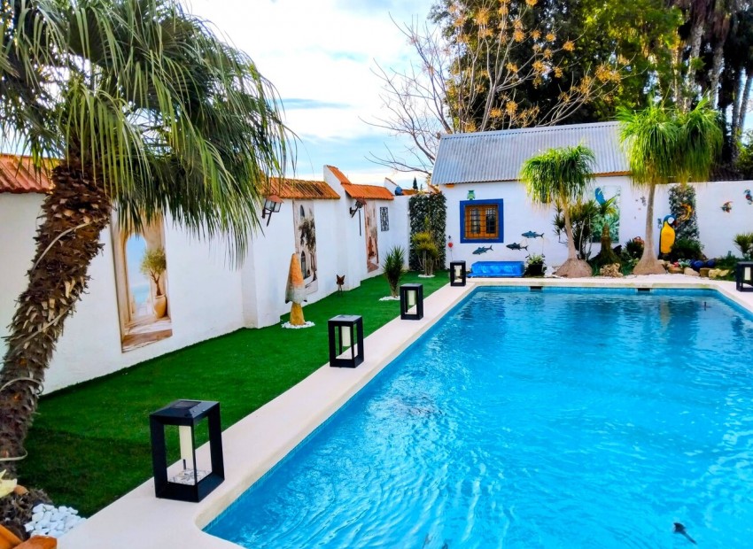 Sale - Finca / Country Property -
Daya Nueva - Daya Nueva - Country